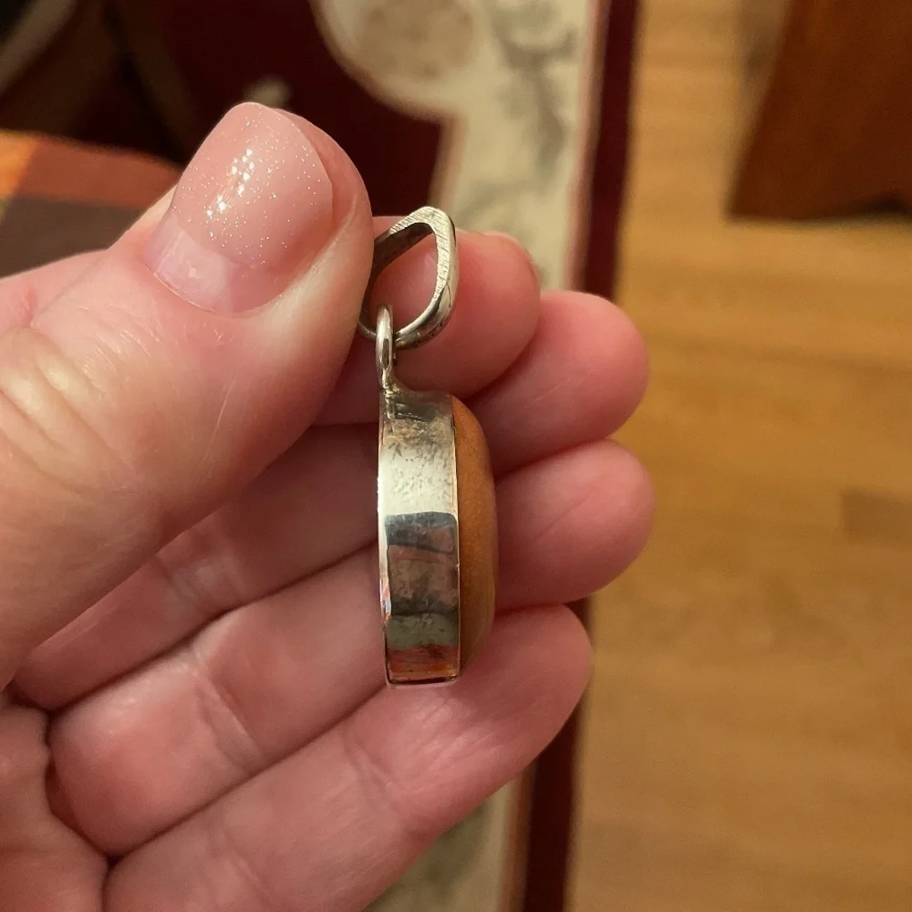 Sterling Silver 925 Gold stone Round Pendant